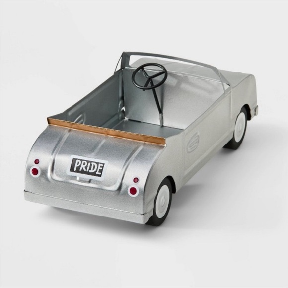 🎯🏳️🌈 NEW 2024 Target Pride Bird, Pride Car & Pride Tent Bundle 🏳️🌈 - Picture 3 of 9